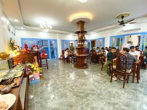 New Century Hotel & Travel