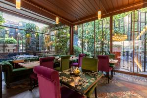 Roma Luxus Hotel