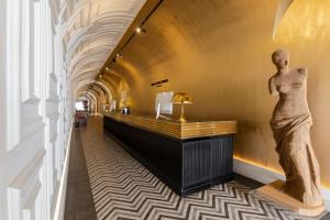 Roma Luxus Hotel