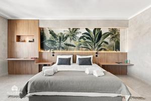 Place in the Sun II - Luxury apt with sea view