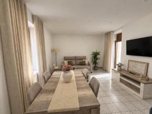 Gragea Suite