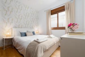 Central Malaga - 2 Bedrooms and Rooftop Pool