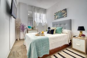 ALHAMAR apartment beachfront in Calahonda
