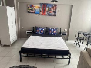 Charming 2-Bedroom Apartment in Central Pendik, Turkey