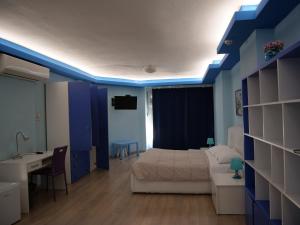Color Suites