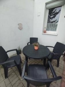 Vár-Lak Apartman