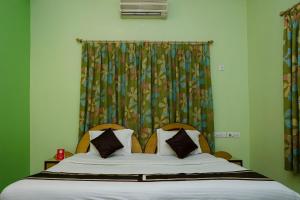 Hotel O Landmark AB Block