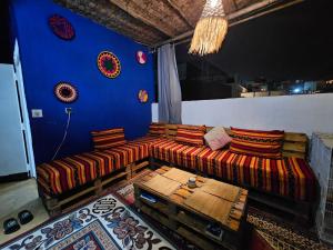 Waves House Tamraght - Surf & Chill Hostel