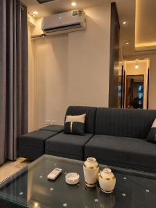 3 BEDROOM Apartment ENTIRE place with balcony