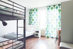 Budget Triple Room room in StayInn Hostel und Gästehaus