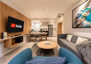 D1Mension Zenity - City View Suites - Pool and Gym