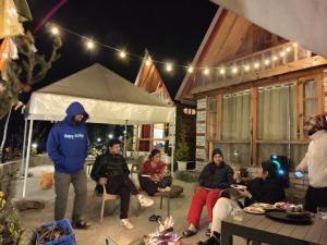 Parvati valley cottages & cafe