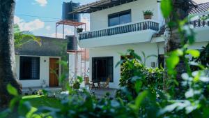 AG Comfort Safari Homes