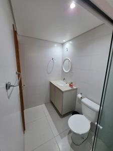Apartamento a 150 metros da Praia Brava