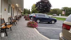 Lakeview Inn