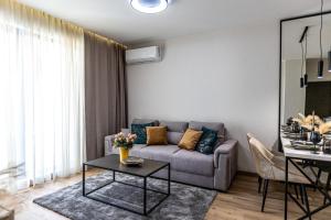 SUNNY Apartments