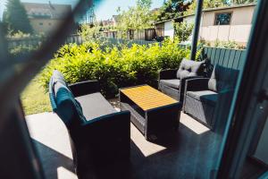 POKER Apartmanház