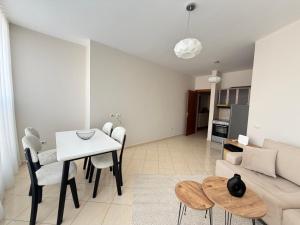 CityKey Grand Terrace