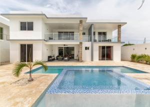 10BR Luxury Villa Private Pool