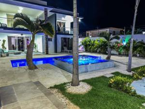 10BR Luxury Villa Private Pool