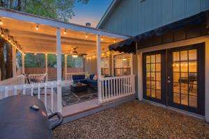 Peaceful North SA Home with Patio & Games