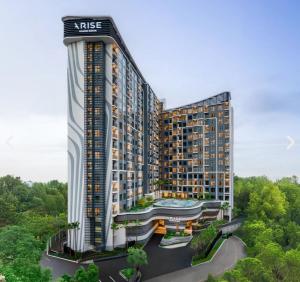 Modern and New 1BR at Arise condo Charoen Mueang