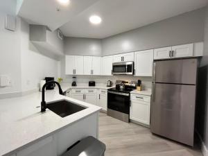 3 Bd 2 Ba Worldquest Resort 4-102 Wb