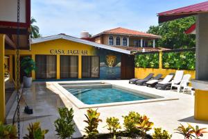 Beachfront Privacy with Pool & Outdoor Bar