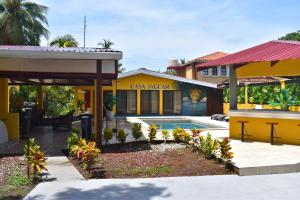 Beachfront Privacy with Pool & Outdoor Bar