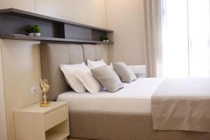 Mikes Central Apartment