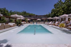 Bora Bora Beach Club Cartagena