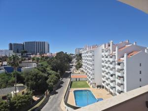 Albufeira Holidays Near The Strip