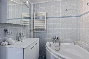 Chalkida sea overview marvellous apartment for 6!