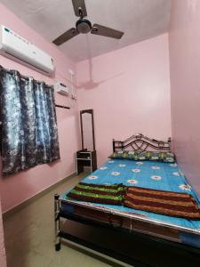 Chendur Guest house