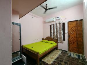 Chendur Guest house