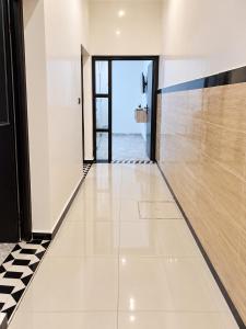 Comfortable Apartment with Private Courtyard