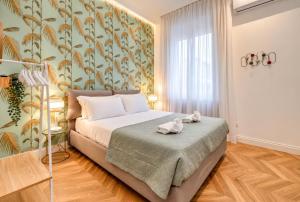 Luxury Via Veneto Apartment Walk to Spanish Steps