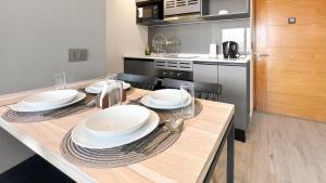 Oceana Suites Parque San Eugenio