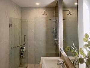 Modern Apartment Near Old Town
