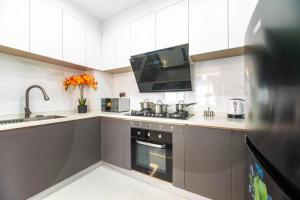 Adia Crescent Capital Garden Apartments