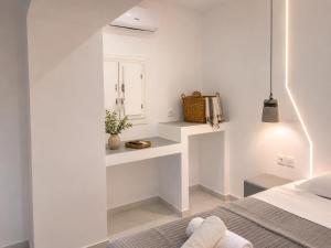 Fira Center Point Rooms