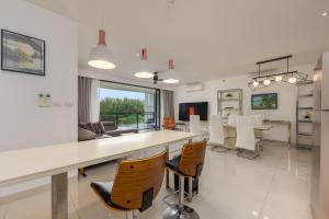 Aveiro 3BR Suite — Cassia Residences at BangTao