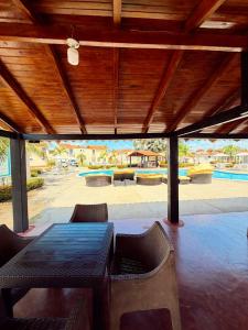 Casa con planta electrica, Wi-Fi, a 10min de la playa