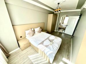 Grand Bazaar Luxurious Central Hotel