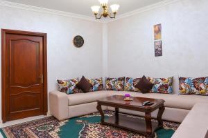 An air-conditioned apartment with a balcony, close to the Corniche, just a minute away