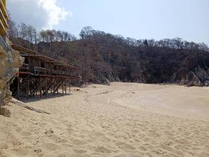 Hotel y cabañas don Moisés punta San Agustín Huatulco Oaxaca México