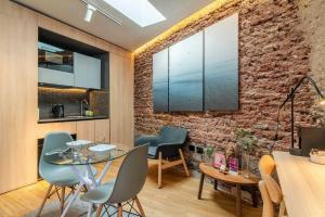 HOM I Wifi AirAcod Vida Urbana Cultura Lastarria