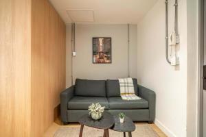 HOM I Estilo Loft Terraza Planta Baja Lastarria