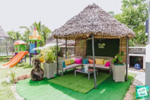 BUNGALOW Dimitri LES 5D HOME