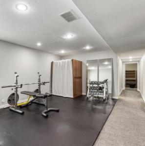 Family Falls Retreat-Sleeps 12